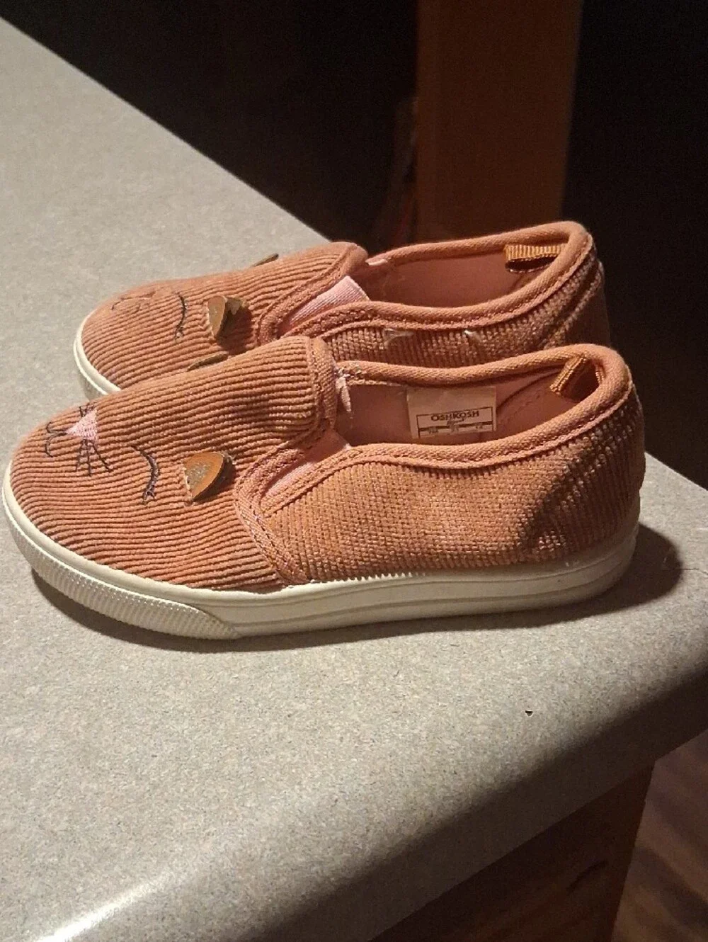 OshKosh B'gosh Brown Corduroy Cat Slip-On Sneakers